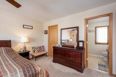 601 Darien Ct, Hoffman Estates, IL 60169 photo 12