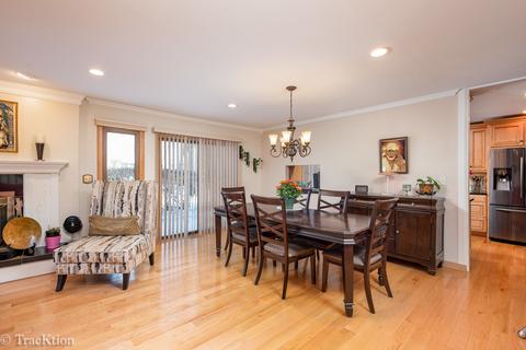 601 Darien Ct, Hoffman Estates, IL 60169 photo 6