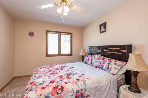 601 Darien Ct, Hoffman Estates, IL 60169 photo 14
