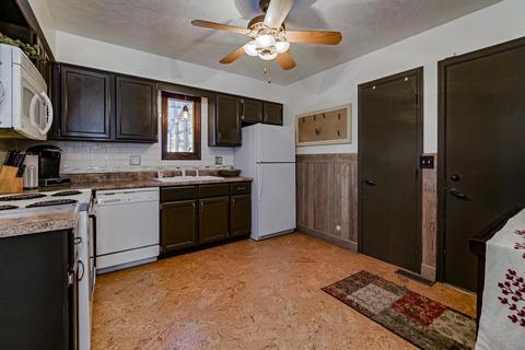 1304 Clover Ln, Normal, IL 61761 photo 10