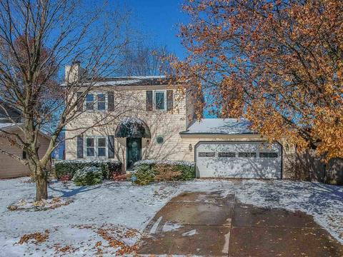 1304 Clover Ln, Normal, IL 61761 photo 1
