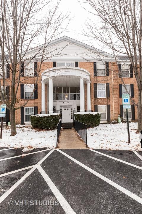 5100 Carriageway Dr #106, Rolling Meadows, IL 60008 photo 1