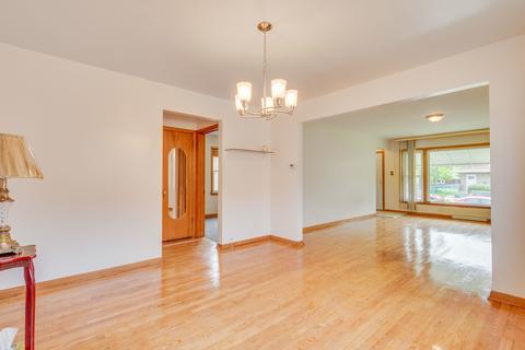 11615 S Artesian Ave, Chicago, IL 60655 photo 6