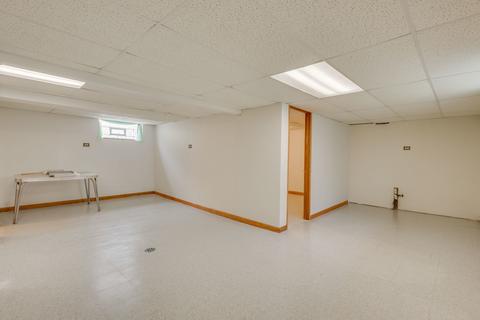 11615 S Artesian Ave, Chicago, IL 60655 photo 20