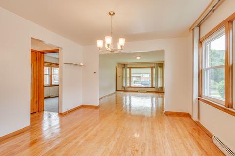 11615 S Artesian Ave, Chicago, IL 60655 photo 13