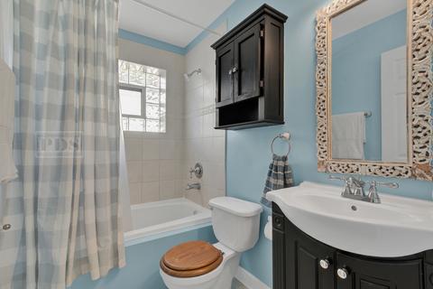 7716 Ogden Ave #2F, Lyons, IL 60534 photo 11