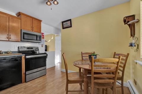 7716 Ogden Ave #2F, Lyons, IL 60534 photo 6