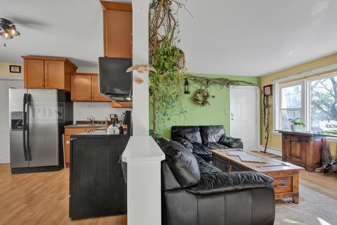 7716 Ogden Ave #2F, Lyons, IL 60534 photo 4