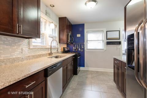403 S Pine St, Mount Prospect, IL 60056 photo 4