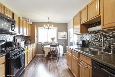 1536 Springview Ct #D2, Wheeling, IL 60090 photo 5