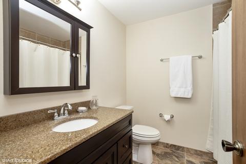 1536 Springview Ct #D2, Wheeling, IL 60090 photo 7
