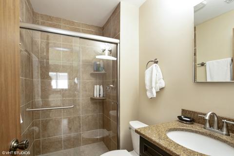 1536 Springview Ct #D2, Wheeling, IL 60090 photo 9