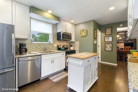 419 Longcommon Rd, Riverside, IL 60546 photo 5
