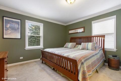 419 Longcommon Rd, Riverside, IL 60546 photo 9