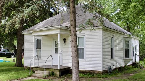 404 Depot St, Mazon, IL 60444 photo 2