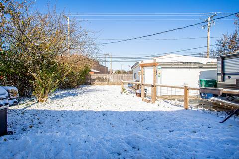 656 N Wayne Pl, Wheeling, IL 60090 photo 16