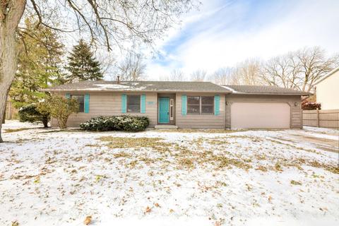 1207 N Linden St, Normal, IL 61761 photo 1