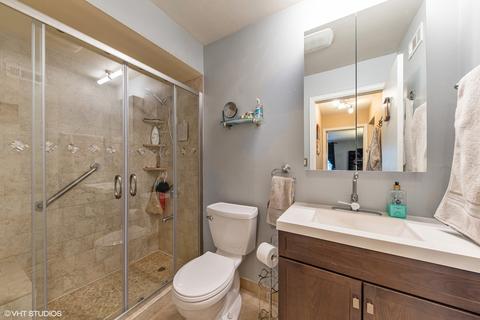 5000 Carriageway Dr #304, Rolling Meadows, IL 60008 photo 9