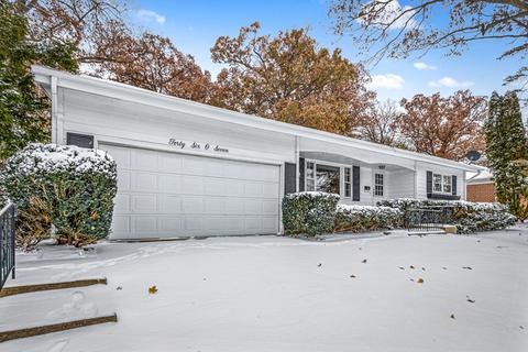 4607 Ashley Dr, Mchenry, IL 60050 photo 1