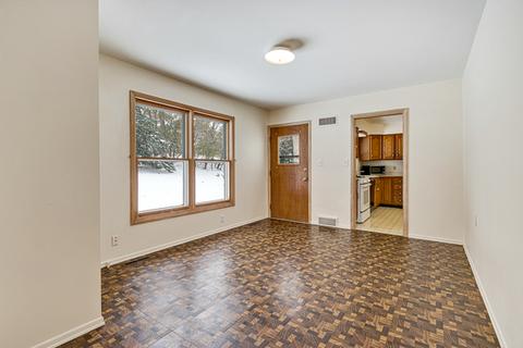 4607 Ashley Dr, Mchenry, IL 60050 photo 15