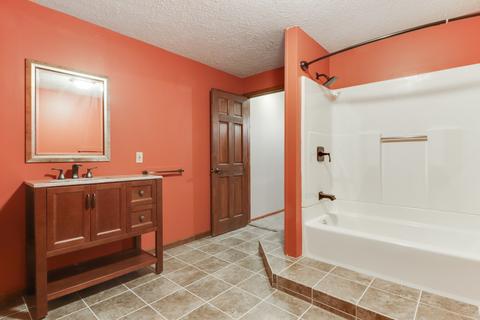 501 Amherst Dr, Normal, IL 61761 photo 36
