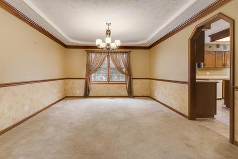 501 Amherst Dr, Normal, IL 61761 photo 5