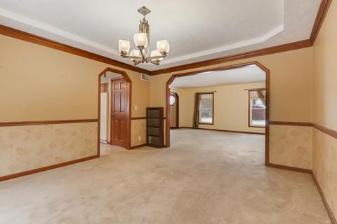 501 Amherst Dr, Normal, IL 61761 photo 6