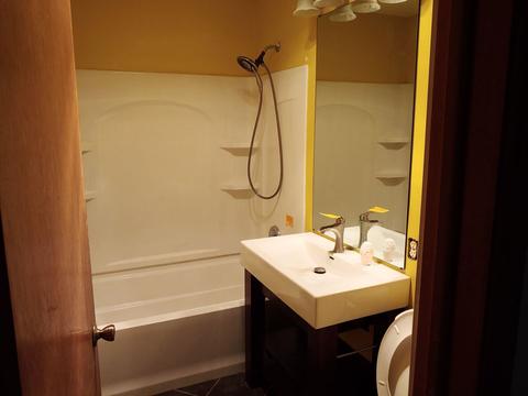240 E Grove St, Capron, IL 61012 photo 8
