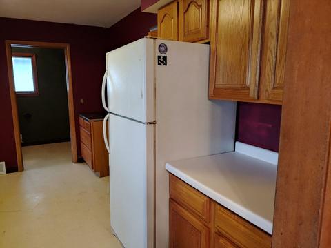 240 E Grove St, Capron, IL 61012 photo 6