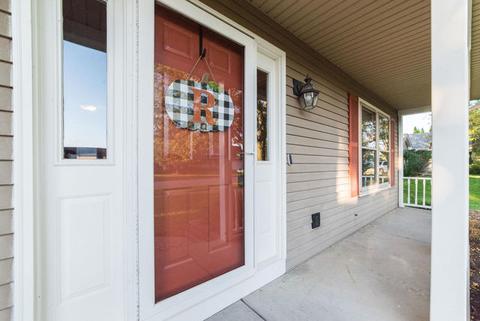 440 Maple Ave, Elburn, IL 60119 photo 3