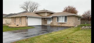 18428 Willow Ln, Lansing, IL 60438 photo 1