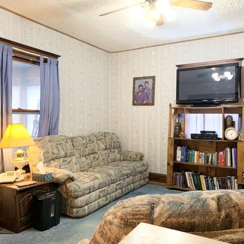631 S Osborn Ave, Kankakee, IL 60901 photo 4
