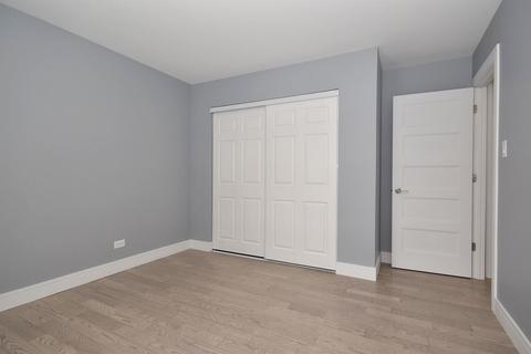 1425 Cooper Rd, Hoffman Estates, IL 60169 photo 12