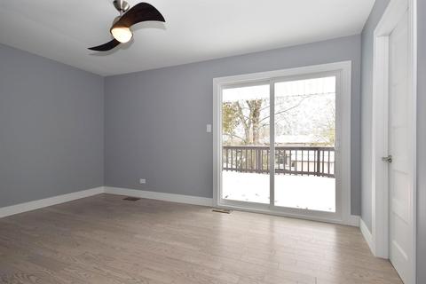 1425 Cooper Rd, Hoffman Estates, IL 60169 photo 10