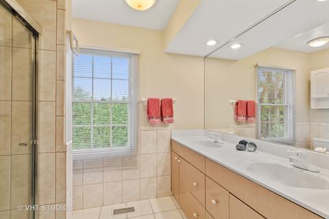 201 Mark Dr, Glenview, IL 60025 photo 16