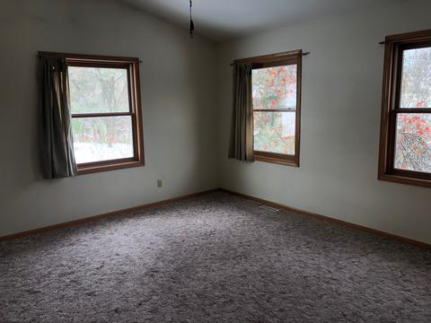1904 E Town Line Rd, Leaf River, IL 61047 photo 5
