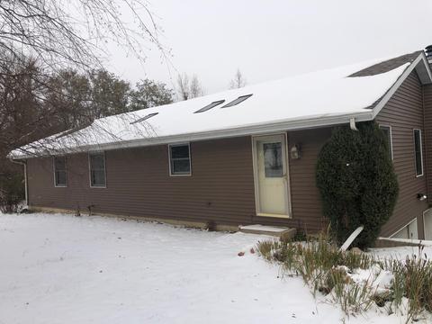 1904 E Town Line Rd, Leaf River, IL 61047 photo 4