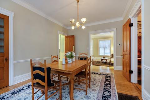 1231 Maple Ave, Evanston, IL 60202 photo 18