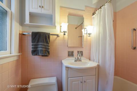 1231 Maple Ave, Evanston, IL 60202 photo 31