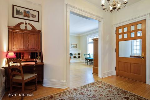 1231 Maple Ave, Evanston, IL 60202 photo 6