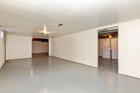 923 Diane Ave, Elgin, IL 60123 photo 8