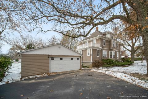 985 Sheffer Rd, Aurora, IL 60505 photo 3