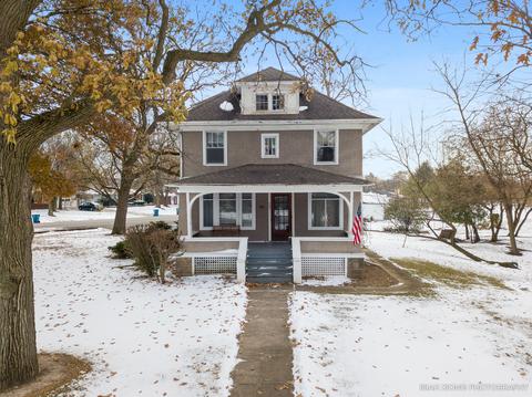 985 Sheffer Rd, Aurora, IL 60505 photo 2