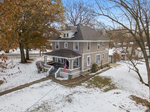 985 Sheffer Rd, Aurora, IL 60505 photo 1