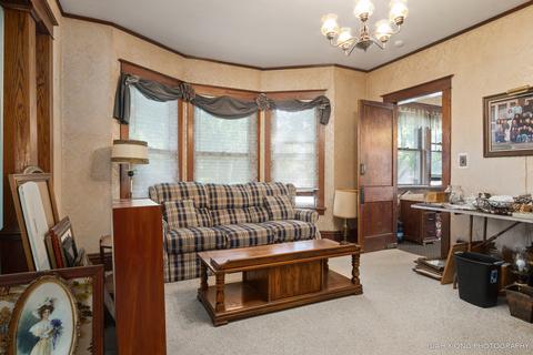985 Sheffer Rd, Aurora, IL 60505 photo 9