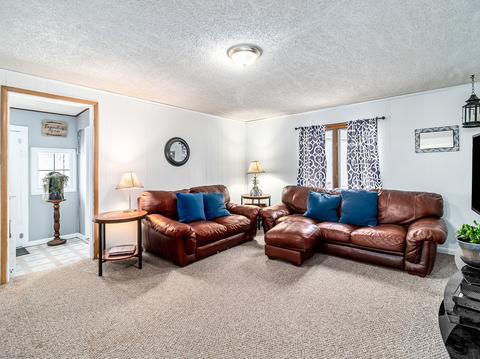 511 E Broadway St, Newark, IL 60541 photo 14