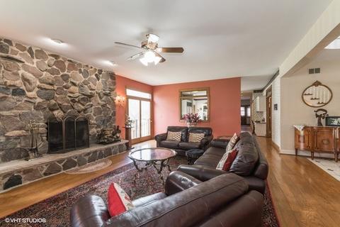 5 N601 Guild Ln, Wayne, IL 60184 photo 10