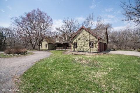 5 N601 Guild Ln, Wayne, IL 60184 photo 2