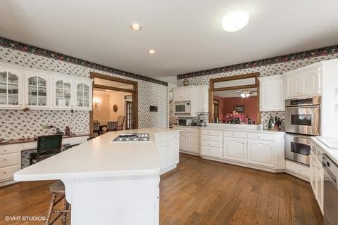 5 N601 Guild Ln, Wayne, IL 60184 photo 6