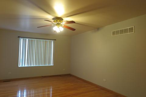 2216 Red Hawk Dr, Plainfield, IL 60586 photo 7
